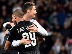 Tiga Emoji Mbappe untuk Cristiano Ronaldo