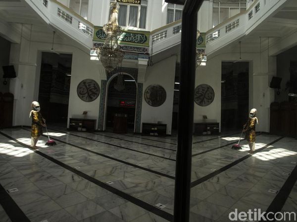 Masjid Cut Meutia Tidak Jumatan Hari Ini