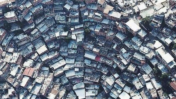 Potret Bangunan Kota di Dunia yang Mencengangkan