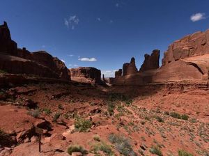 Pengantin Baru Tewas di Bumi Perkemahan, Pelakunya Orang Misterius Pengantin Baru Tewas di Bumi Perkemahan, Pelakunya Orang Misterius