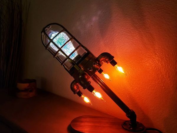 Kreatif! 10 Benda Ini Dibikin Jadi Keren Banget