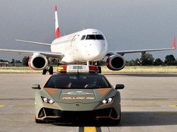 Ck..ck..ck..! Lamborghini Dijadikan Mobil Operasional di Bandara Ini
