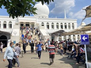 Masjid Al-Azhar Jaksel Gelar Salat Tarawih Berjemaah Malam Ini