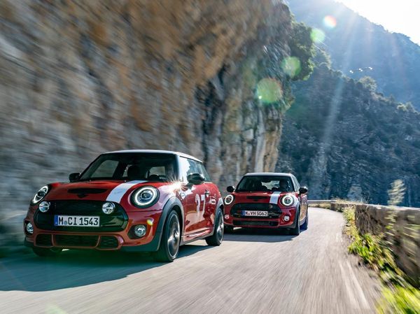 Potret MINI Paddy Hopkirk, Tampil Sporty Ala Mobil Reli