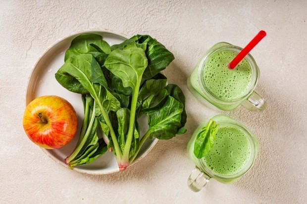 Minuman bebas gula healthy green juice cocok menemani WFH/freepik.com