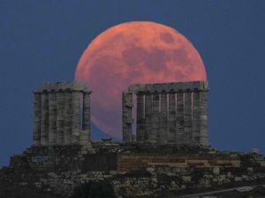 Fenomena Strawberry Moon Bakal Muncul 21-22 Juni 2024 di RI, Jangan Terlewat!