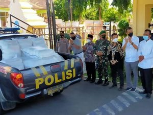 Bantuan 20 Ton Beras Didistribusikan Warga Terdampak COVID-19 Banyuwangi