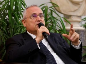 Presiden Lazio Bantah Fansnya Rasis ke Lukaku, Ajukan Banding Sanksi