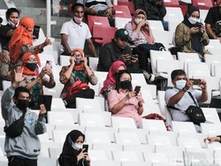 Cerita Anak-Anak Divaksinasi Corona di GBK: Deg-degan Takut Jarum Suntik