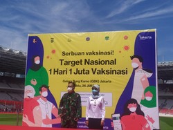 Melebihi Target, Vaksinasi Massal di GBK Diikuti 11.500 Warga DKI