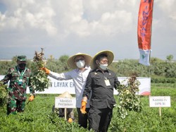 Mentan Resmikan Instalasi Penelitian Pertanian di Probolinggo