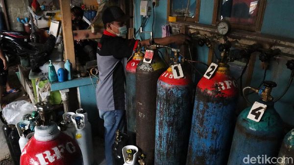 Permintaan Isi Ulang Oksigen di Bandung Terus Meningkat