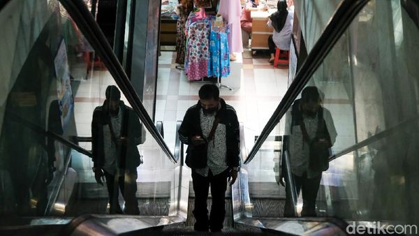 PPKM Kembali Berlaku, Pasar Tanah Abang Jadi Sepi