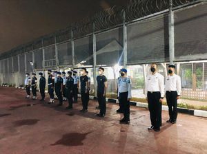 Petugas Lapas Banceuy Musnahkan Barang Terlarang Milik Warga Binaan