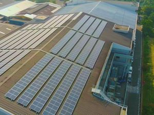 PLTS Atap Mau Digenjot, Apa yang Mesti Dilakukan?