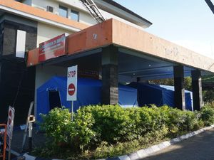 Layani 90 Pasien COVID-19, RSUD Wahidin Sudiro Terpaksa Buka 2 Tenda Darurat Layani 90 Pasien COVID-19, RSUD Wahidin Sudiro Terpaksa Buka 2 Tenda Darurat