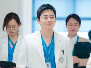 Aktor Jo Jung Suk Juga Terseret Isu Perselingkuhan dengan Pegolf Aktor Jo Jung Suk Juga Terseret Isu Perselingkuhan dengan Pegolf
