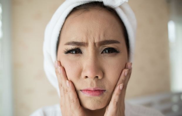 Mirror Face | Pict : Freepik.com/jcomp Mirror Face | Pict : Freepik.com/jcomp