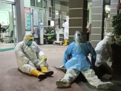 Beredar Video Nakes RSUD Ponorogo Kelelahan di Depan IGD