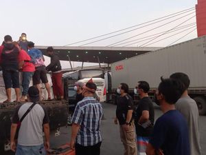 BNNP Jabar Gagalkan Peredaran 220 Kg Ganja di Bekasi BNNP Jabar Gagalkan Peredaran 220 Kg Ganja di Bekasi