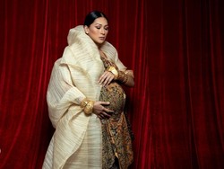 Tata Janeeta Ogah Tambah Anak karena Ekonomi?