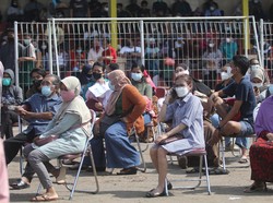 Mengapa Covid-19 Meningkat Pasca Vaksinasi?