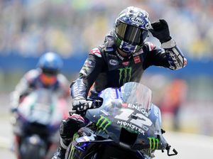 Yamaha dan Vinales Resmi Pisah Lebih Cepat Yamaha dan Vinales Resmi Pisah Lebih Cepat