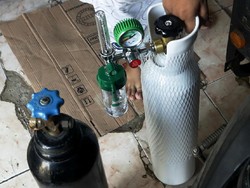 Kemenperin Klaim Stok Oksigen Aman di Tengah Kelangkaan Tabung