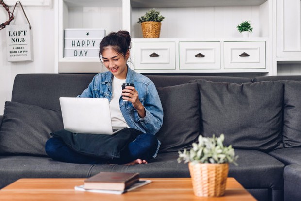 Selama ini, melankolis sering dianggap mudah sedih dan tempramen. Namun dibalik itu, melankolis adalah orang yang sangat berhati-hati lho.