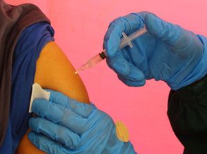 Vaksin Corona untuk Anak Difokuskan di Jawa, Dilaksanakan oleh Bidan