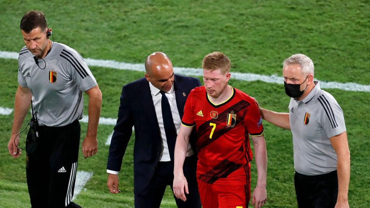 Kevin De Bruyne dan Eden Hazard belum fit 100 persen jelang duel Belgia vs Italia di perempatfinal Euro 2020 (Foto: Getty Images/Jose Manuel Vidal - Pool)