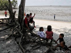 Perjalanan Pantai Perupuk, Tempat Pertahanan Jepang-Kawasan Wisata