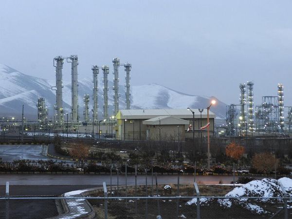 Meraba Teknologi Nuklir dan Satelit Iran yang Bikin AS Murka