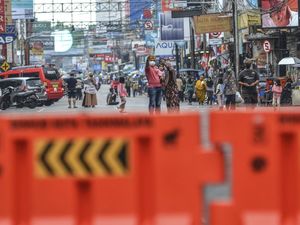 Ragam Cara Mencegah Corona Kian Merebak di Berbagai Daerah RI Ragam Cara Mencegah Corona Kian Merebak di Berbagai Daerah RI