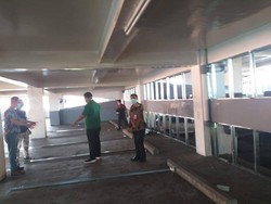 COVID-19 Melonjak, RSU Soetomo Sulap Tempat Parkir Jadi Ruang Perawatan