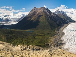Terpeleset Saat Hiking, Pria 52 Tahun Meninggal Dunia