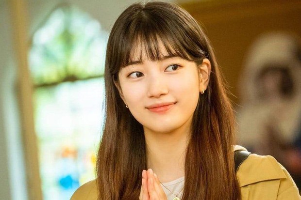 Suzy kini sukses membintangi sejumlah drama