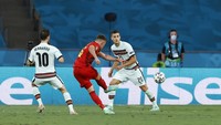 Portugal berhadapan dengan Belgia pada babak 16 besar Euro 2020 di Estadio de La Cartuja, Seville, Senin (28/6/2021) dini hari WIB. Crsitiano Ronaldo dkk menyerah 0-1 lewat gol Thorgan Hazard jelang turun minum. (Foto: Marcelo Del Pozo - Pool/Getty Images)