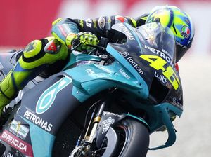 Crash di MotoGP Belanda, Rossi Bingung