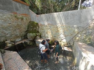 Foto: Aek Sipitu Dai, Pemandian Sakral Pengabul Permintaan Foto: Aek Sipitu Dai, Pemandian Sakral Pengabul Permintaan