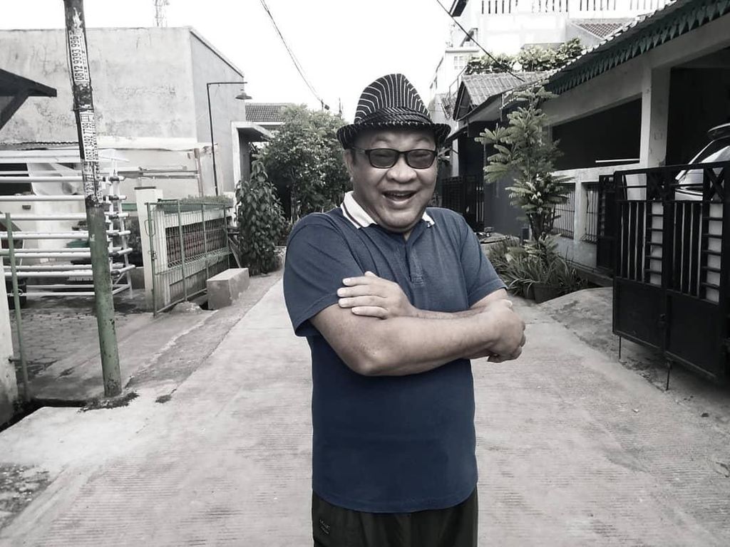 37 Tahun Edy Oglek Jadi Seniman, Kini Istirahat Selamanya karena COVID-19 37 Tahun Edy Oglek Jadi Seniman, Kini Istirahat Selamanya karena COVID-19
