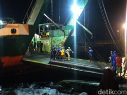 KMP Yunicee Tenggelam, 14 Orang Masih Dinyatakan Hilang