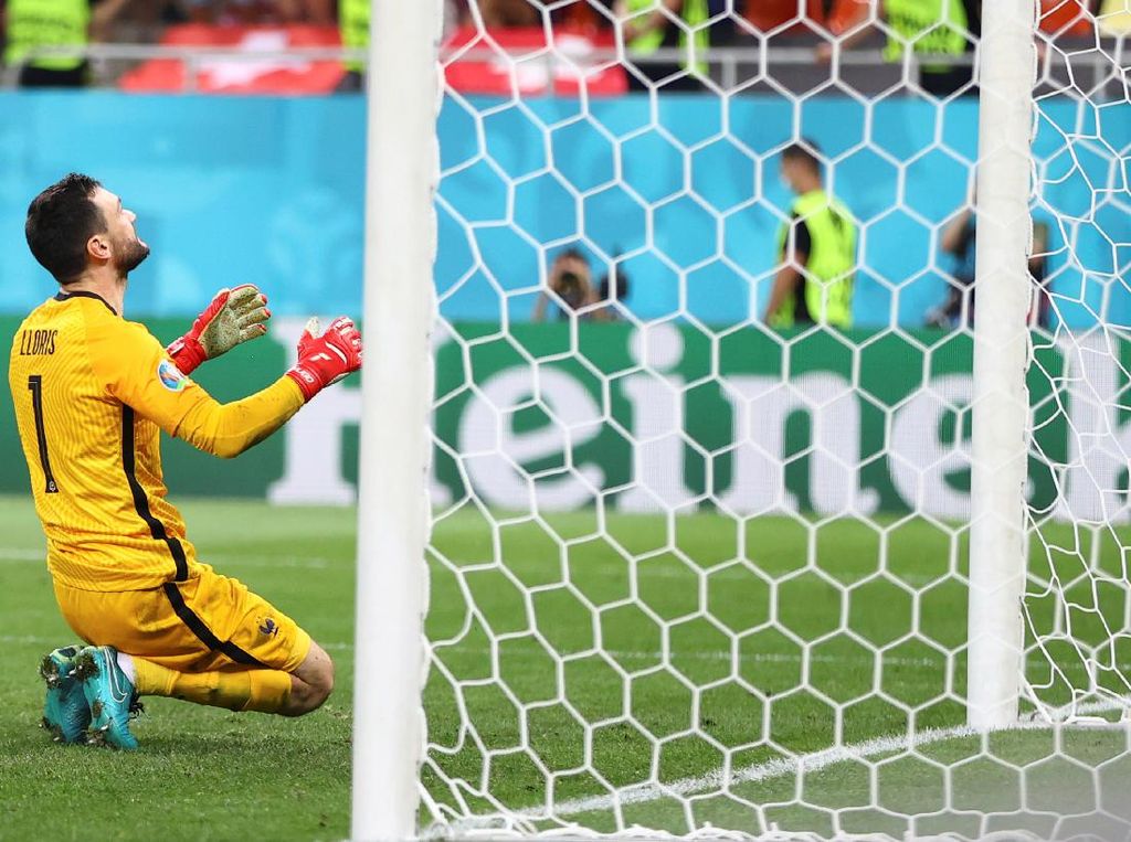 Satu Penyesalan Lloris Usai Prancis Terdepak di Euro 2020 Satu Penyesalan Lloris Usai Prancis Terdepak di Euro 2020