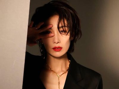 7 Potret Kim Seo Hyung, Pemeran Lesbian di Drama Korea Mine
