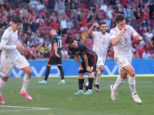 Spanyol Menggila, Bikin Lima Gol Lagi