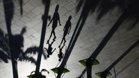 Potret Singapura, Mencoba Berdamai Dengan COVID-19