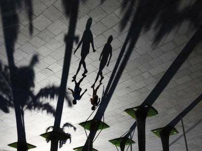 Potret Singapura, Mencoba Berdamai Dengan COVID-19