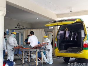 Bekal Pemerintah Biar RI Nggak Kewalahan Jika Diamuk Gelombang 3 COVID-19 Bekal Pemerintah Biar RI Nggak Kewalahan Jika Diamuk Gelombang 3 COVID-19