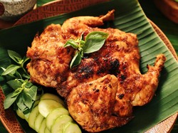 3 Resep Ayam Bakar Bumbu Tradisional yang Sedap Meresap Bumbunya