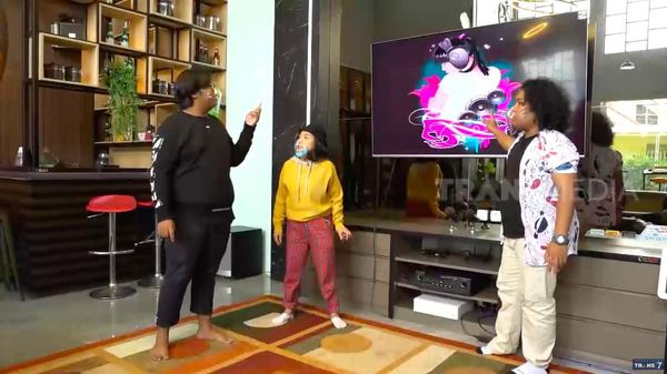 10 Potret Rumah Mewah Crazy Rich Bekasi, Isi Lemarinya Jaket Rp 100-an Juta